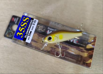 Воблер Zip Baits Rigge 35 SS #010